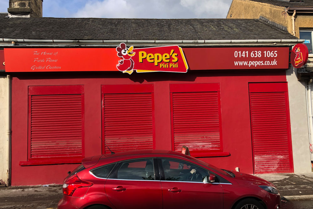 signs-glasgow-pepes-piri-piri-light-box-signs-glasgow-edinburgh-signs-2