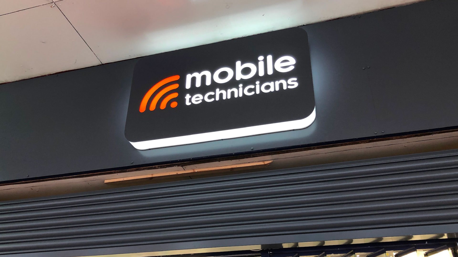 Signs Dundee Signs Glasgow Signs Aberdeen Sign Makers External Signs Shop Signs Illuminated Signs Signs Glasgow Shop Signs